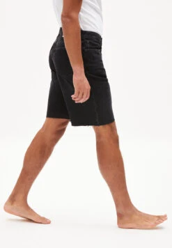 Armedangels Denim Shorts Made Of Organic Cotton -Armedangels aasko worn out black01 08