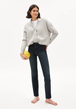 Armedangels Straight Fit Mid Waist Made Of Organic Cotton Mix 11 Armedangels Straight Fit Mid Waist Made Of Organic Cotton Mix -Armedangels carenaa sulphur black 05