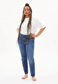 Armedangels Boyfriend Fit Mid Waist Ankle Made Of Organic Cotton Mix -Armedangels cayaa tarpa dark 07 medium