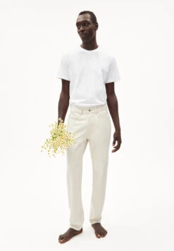 Armedangels Straight Fit Denim Made Of Organic Cotton 11 Armedangels Straight Fit Denim Made Of Organic Cotton -Armedangels dylaano undyed undyed01 05