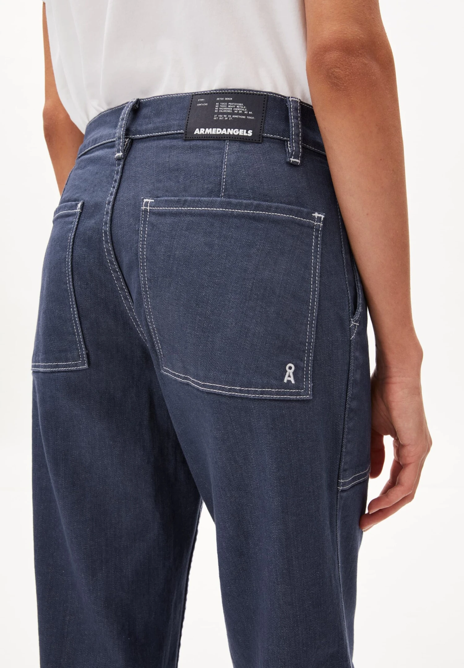 Armedangels Straight Fit Mid Waist Ankle Made Of Organic Cotton Mix 4 Armedangels Straight Fit Mid Waist Ankle Made Of Organic Cotton Mix - Image 2