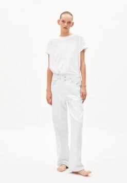 Armedangels Loose Fit Denim Made Of Organic Cotton Mix -Armedangels haayi blue white01 06