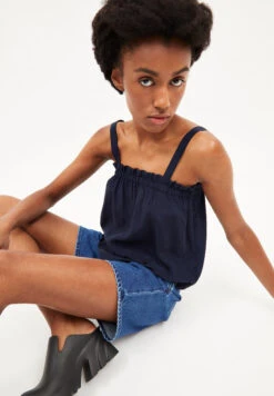 Armedangels Top Relaxed Fit Made Of TENCEL™ Lyocell -Armedangels haraldaa night sky01 05