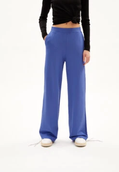 Armedangels Jersey Pants Regular Fit Made Of LENZING™ ECOVERO™ Mix -Armedangels himaari vibrant01 violet