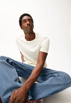 Armedangels T-Shirt Regular Fit Made Of Organic Cotton -Armedangels jaames oatmilk 05