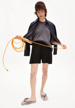 Armedangels Shorts Made Of LENZING™ ECOVERO™ Mix -Armedangels kaaro li black 05