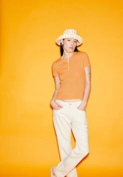 Armedangels Rib-T-Shirt Made Of Organic Cotton Mix -Armedangels kardaa mangorange01 05