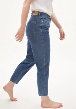 Armedangels Mom Fit High Waist Made Of Organic Cotton 19 Armedangels Mom Fit High Waist Made Of Organic Cotton -Armedangels mairaa basic 0801 medium