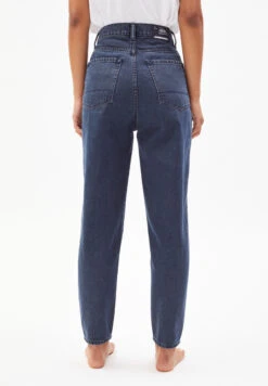 Armedangels Mom Fit High Waist Made Of Organic Cotton