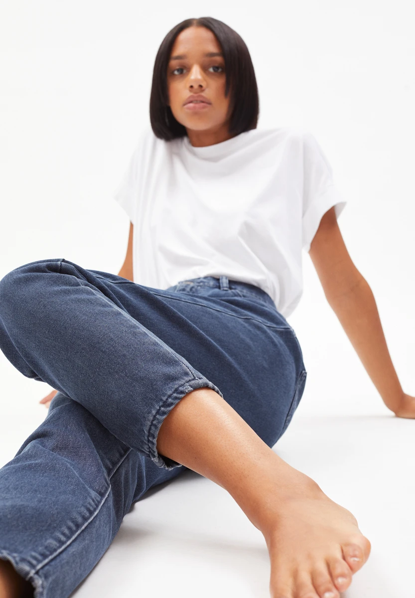 Armedangels Mom Fit High Waist Made Of Organic Cotton 5 Armedangels Mom Fit High Waist Made Of Organic Cotton - Image 3