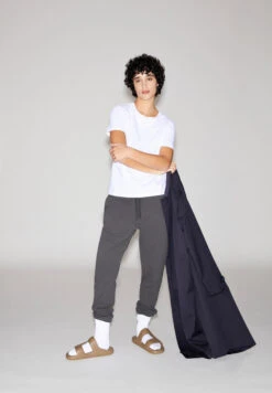 Armedangels T-Shirt Made Of Organic Cotton 9 Armedangels T-Shirt Made Of Organic Cotton -Armedangels maraa lanaa white01 05