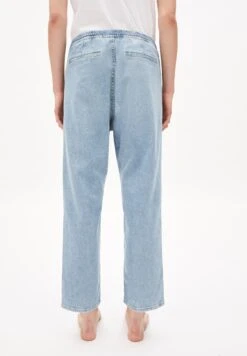 Armedangels Boyfriend Fit Mid Waist Made Of Organic Cotton Mix